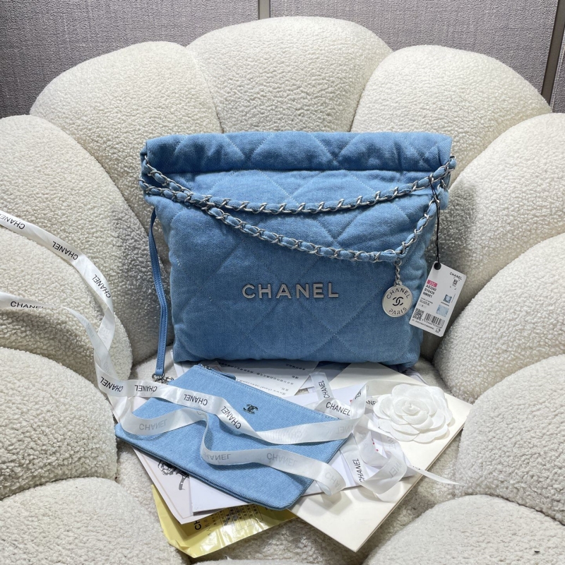 Ch**el hobo 22 bags
